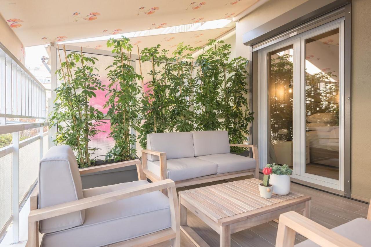 Beautiful & Renovated Aprtm In Piraeus Apartamento Exterior foto